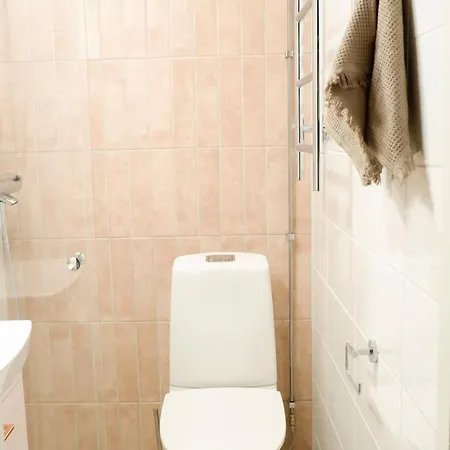 A New Well Located Beautiful Appartamento